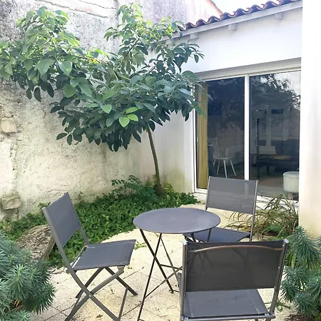 Petite Maison De Village Eloise Proche De La * Sainte-Marie-de-Ré